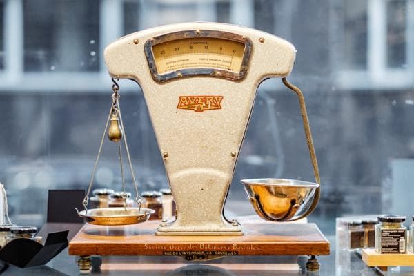 Antique scale