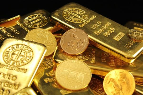 Gold bullion, gold bars, and gold coins
